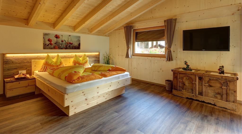 Lechnerhof Bed & Breakfast Lutago Ngoại thất bức ảnh